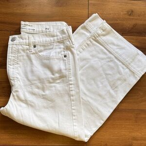 Banana Republic White HighRise Wide Jeans 28/8
